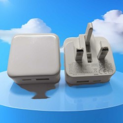 Slimline Lightweight 20W PD Dual Port Fast Charging USB-C + USB-A  Folding Plug 