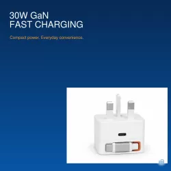 AMEEGO 30W GaN UK Charger with Retractable USB-C Cable & USB-C Port